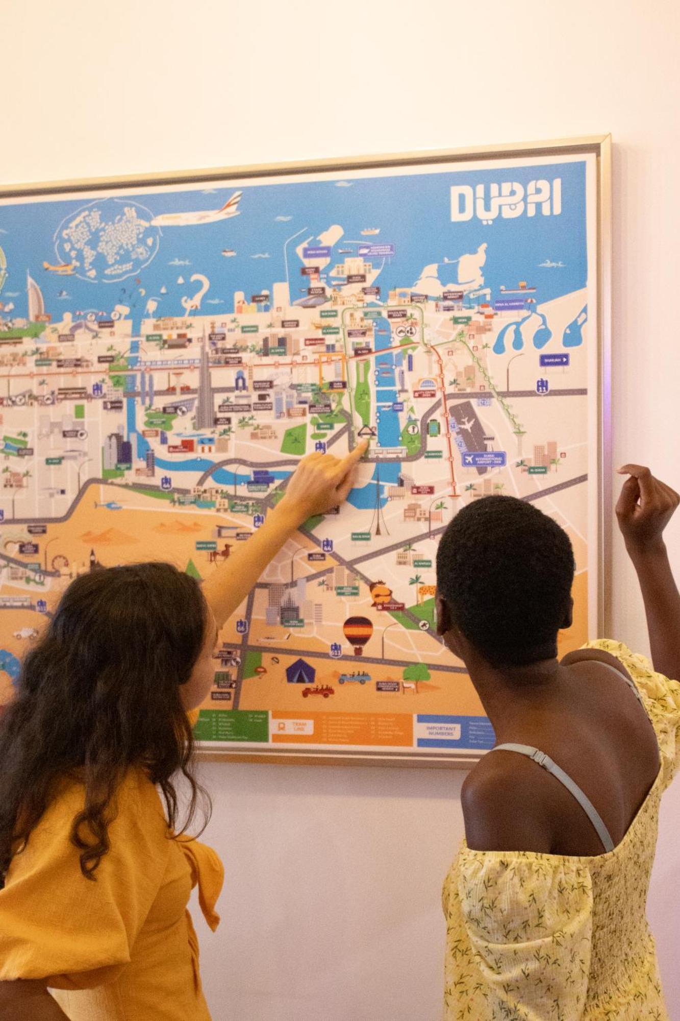 Lunar Hostel 96 Dubai Luaran gambar