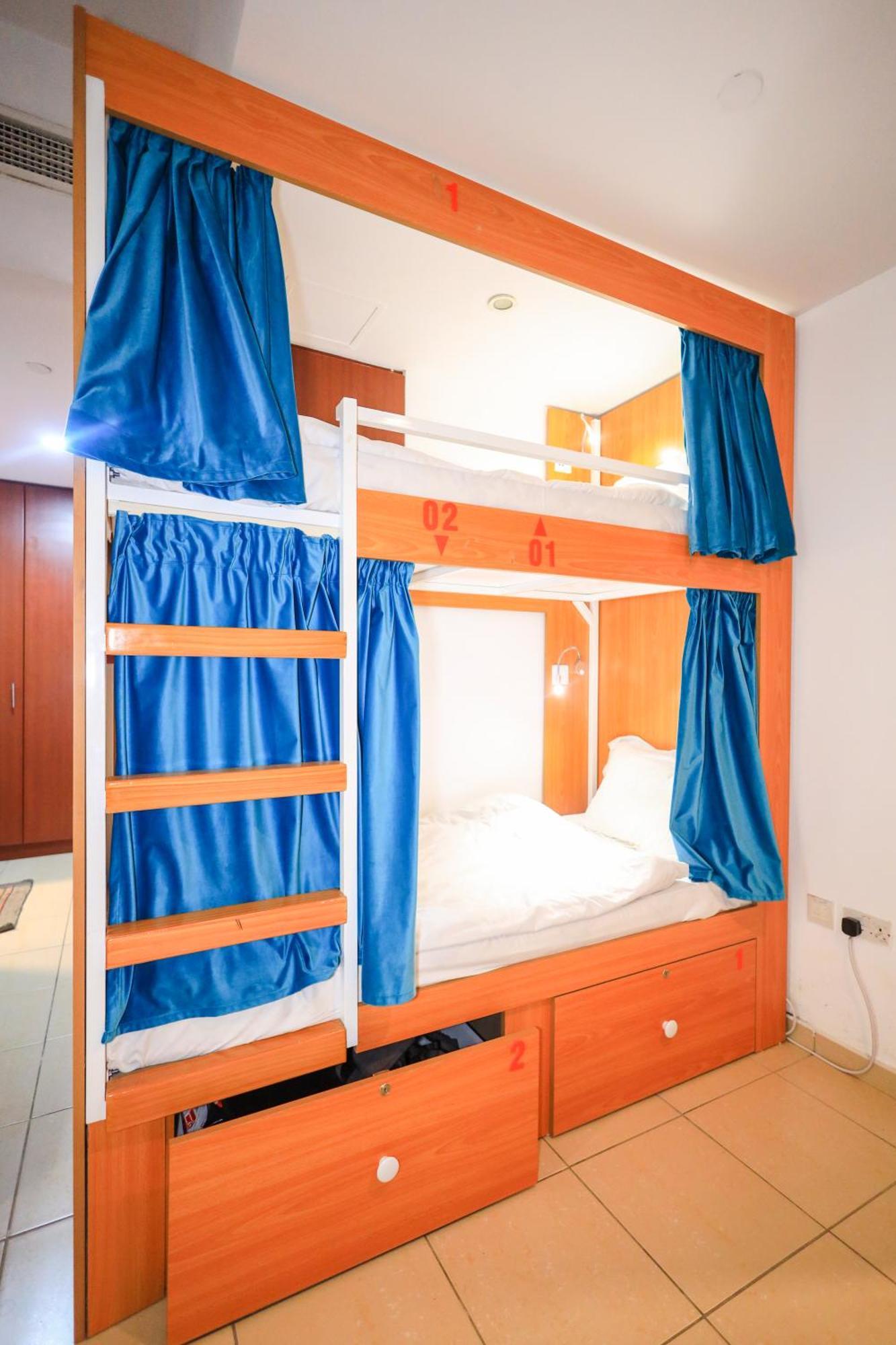 Lunar Hostel 96 Dubai Luaran gambar